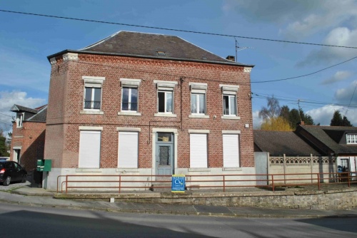 Plus de photos : bien situ? sur le secteur de : AVESNES-SUR-HELPE-SUD HORS AVESNES-SUR-HELPE (PARTIEL)